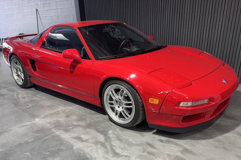 1996 Acura NSX NA1 sold for $77,500