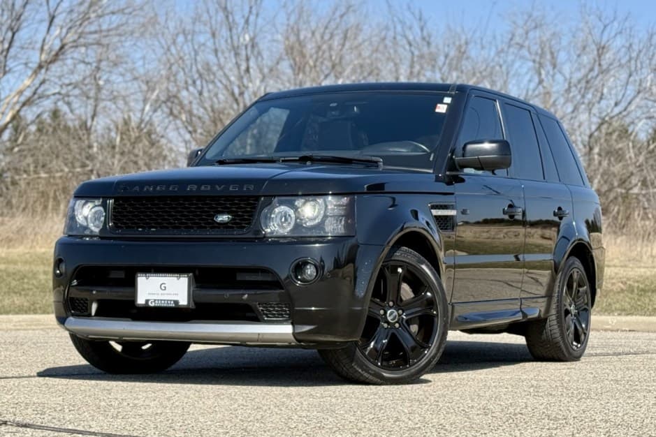 2012 Land Rover Range Rover Sport L320 sold for $8,483