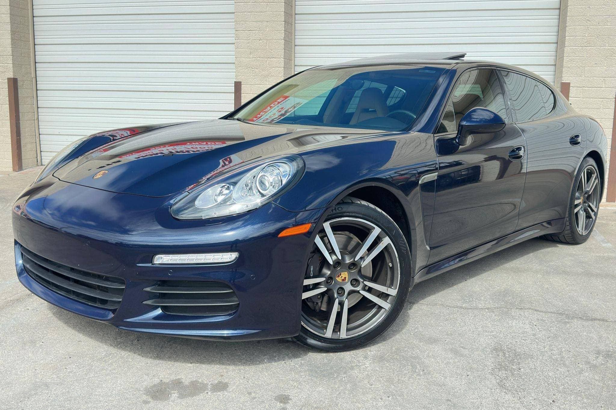 2016 Porsche Panamera sold for $19,000