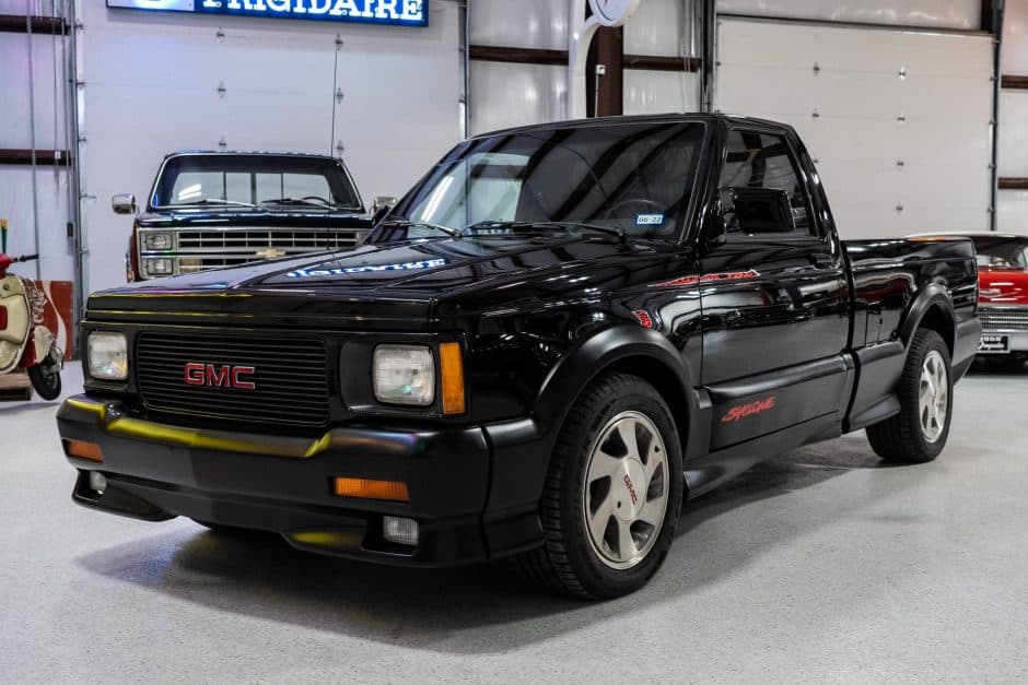 1991 GMC Syclone sold for $39,500