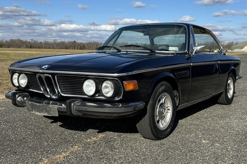 1975 BMW E9 Coupe sold for $17,800