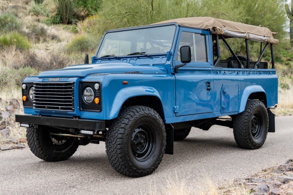1986 Land Rover 110 / Defender 110 (Euro Spec) sold for $86,000