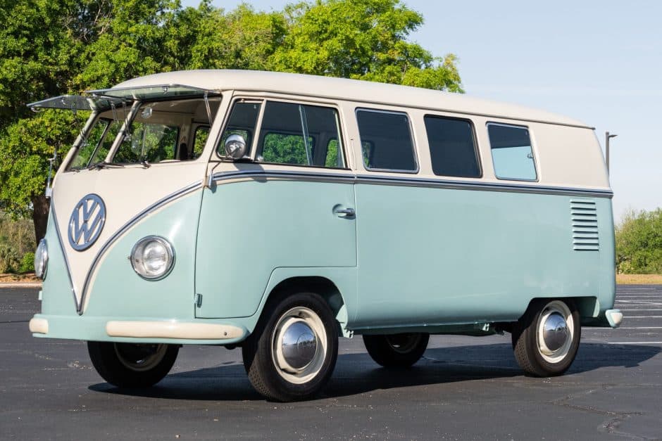 1960 Volkswagen Split-Window Bus sold for $18,250