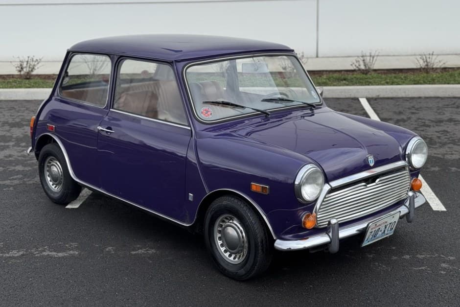 1973 Mini Mk III-Mk V sold for $10,000