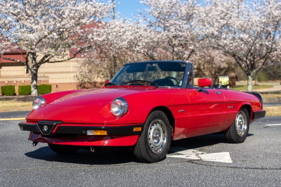 1987 Alfa Romeo 105/115 Spider Series 3 sold for $5,750