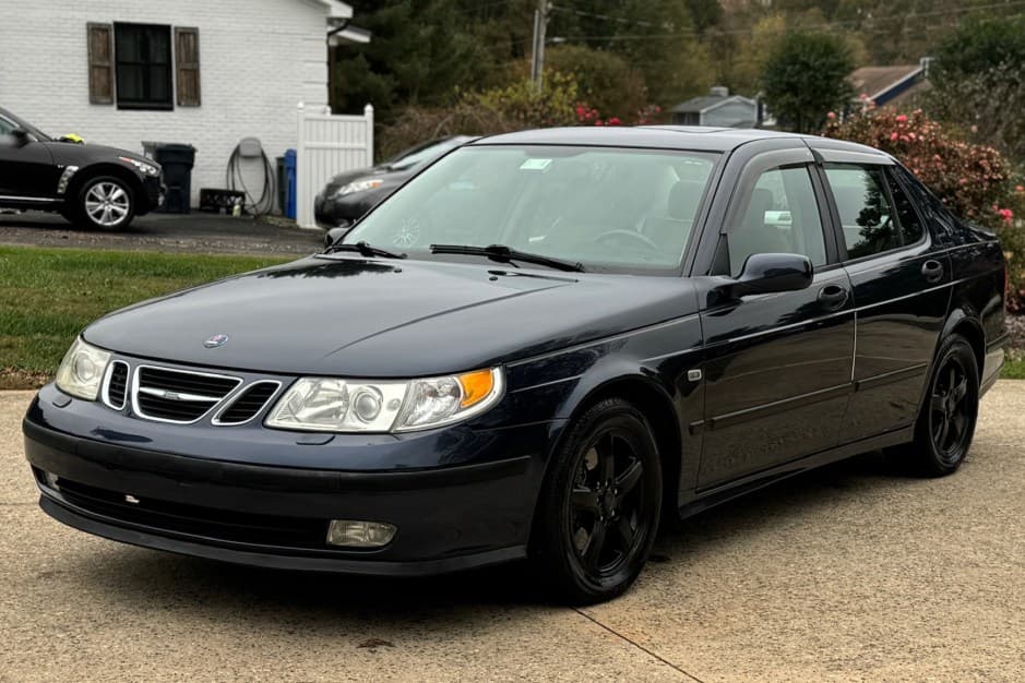 2004 Saab 9-5 sold for $3,550