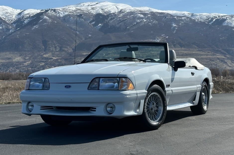1989 Ford Fox-Body Mustang sold for $10,000