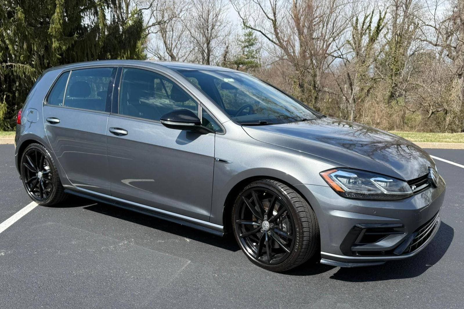 2019 Volkswagen Golf R sold for $29,070