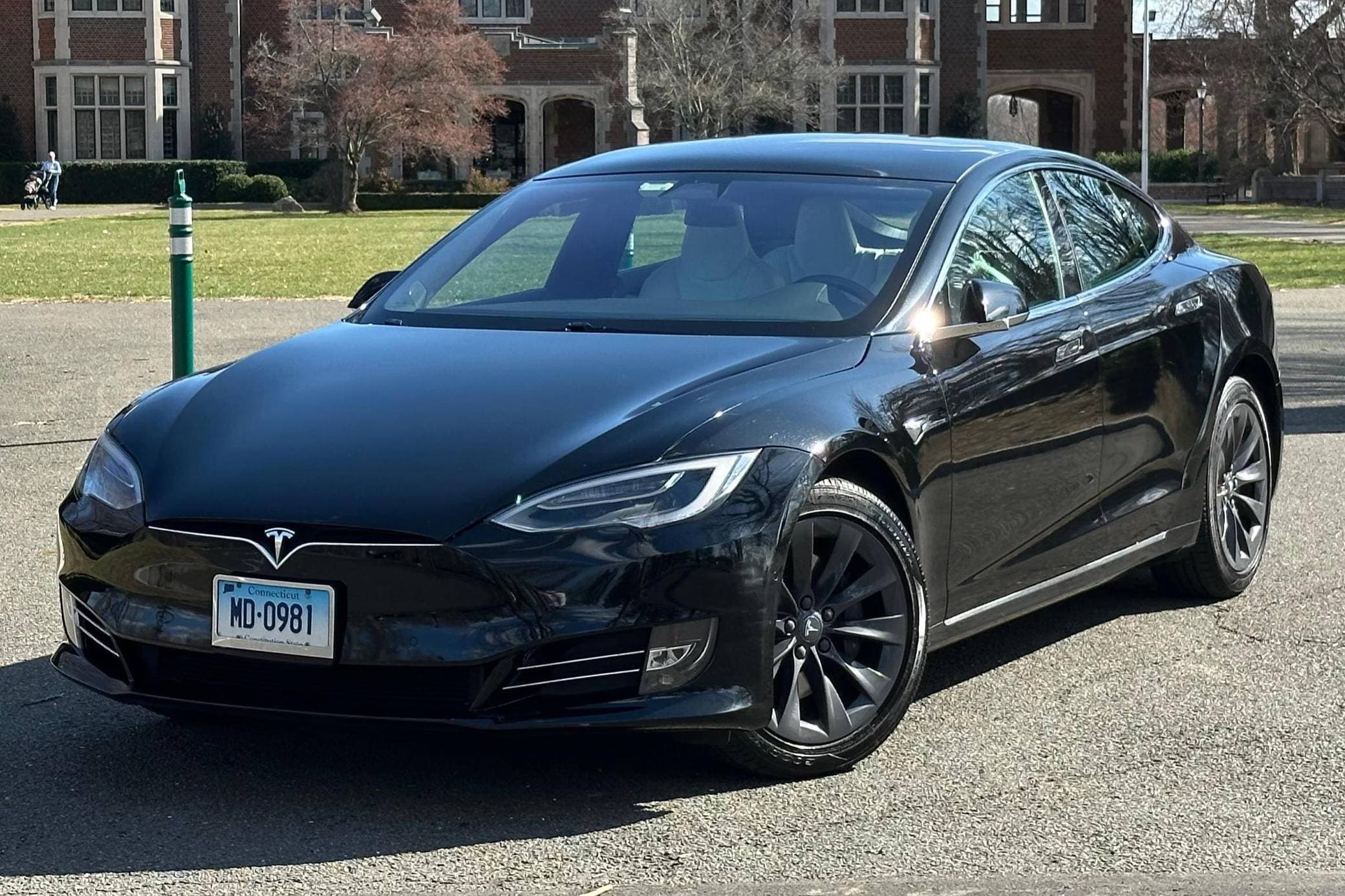 2018 Tesla Model S sold for $17,500