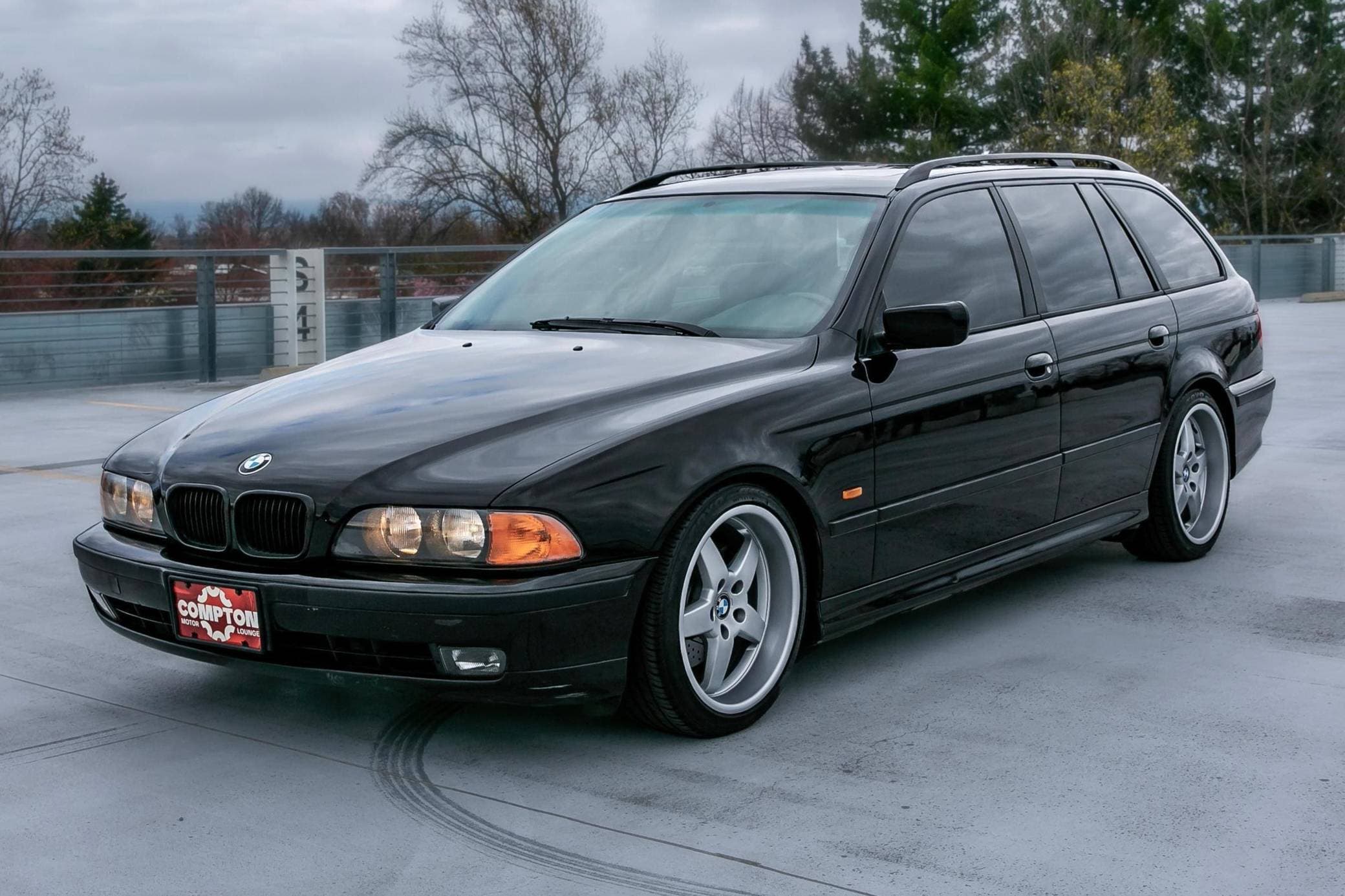 1999 BMW 5 Series sold for $4,800