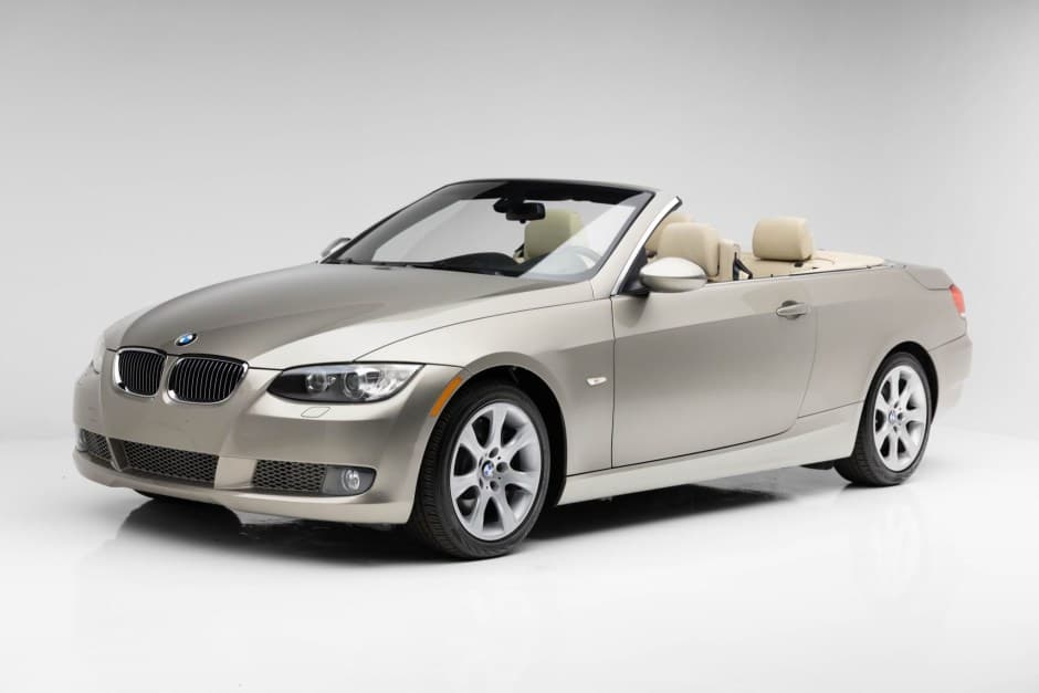 2009 BMW E92/E93 3-Series Coupe & Convertible sold for $16,500