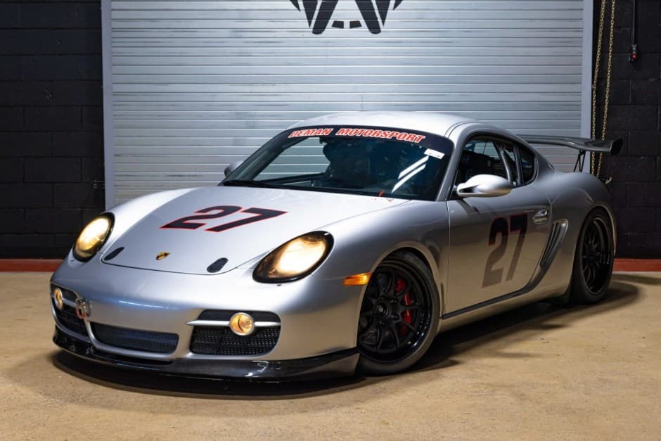 2007 Porsche 987 Cayman sold for $44,000