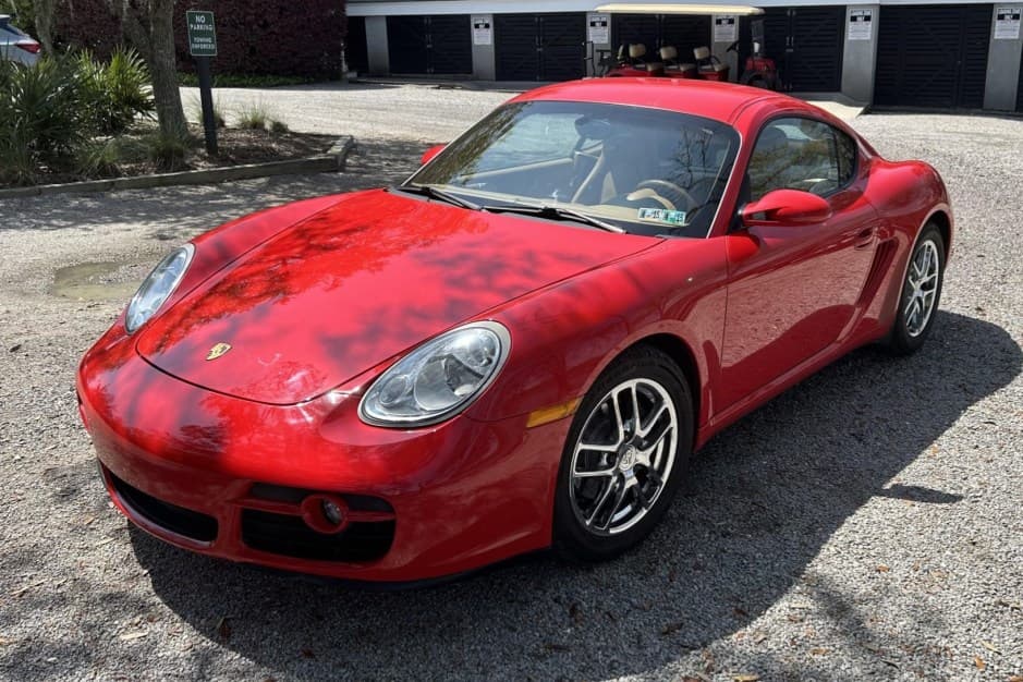 2007 Porsche 987 Cayman sold for $25,000