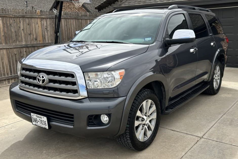 2014 Toyota Sequoia sold for $18,750