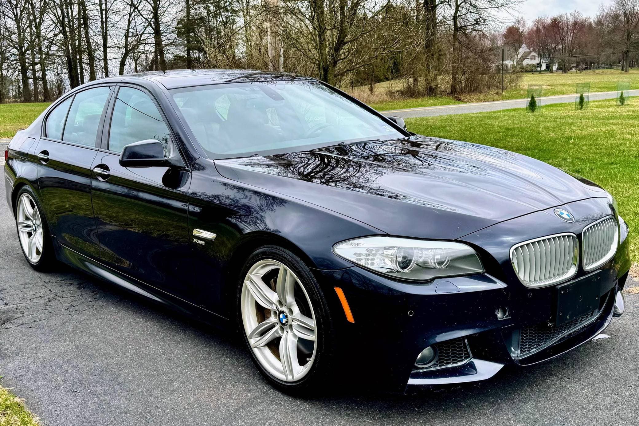 2011 BMW 5 Series sold for $9,229