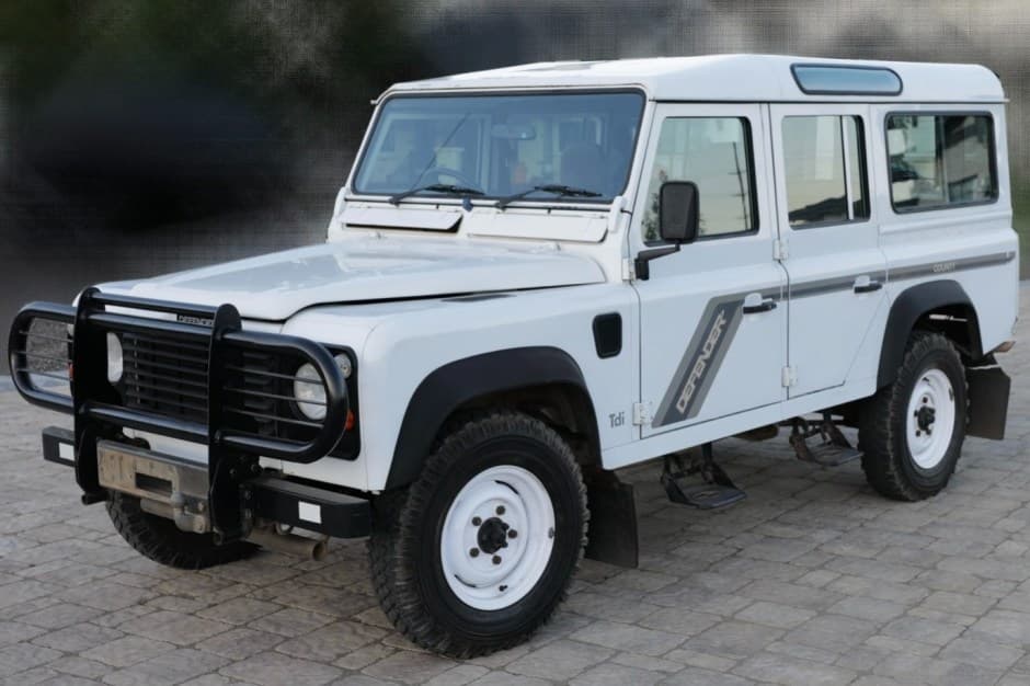 1994 Land Rover 110 / Defender 110 (Euro Spec) sold for $24,000