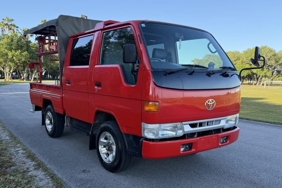 1997 Toyota ToyoAce sold for $19,250