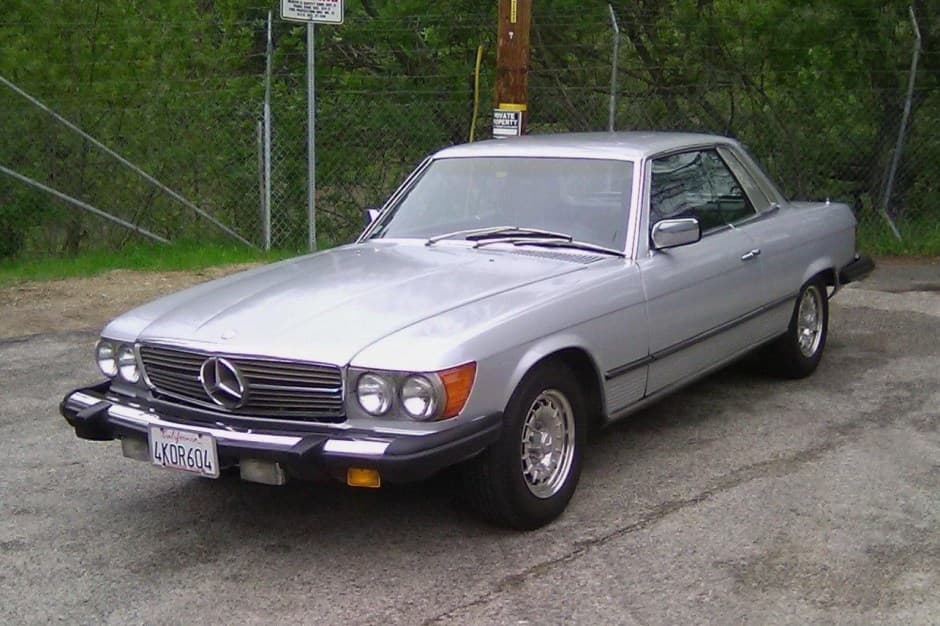 1976 Mercedes-Benz C107 SLC sold for $5,850