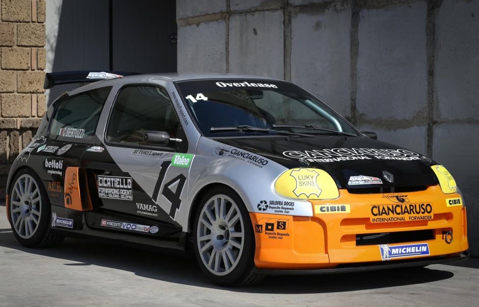 Renault Clio classic car