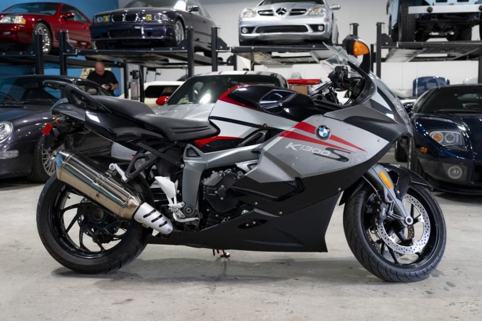 2010 BMW K1200 & K1300 sold for $7,900