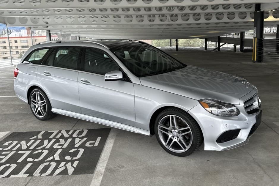 2016 Mercedes-Benz W212 E-Class sold for $18,750