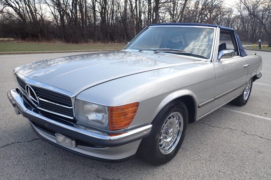 1975 Mercedes-Benz R107 SL sold for $16,750