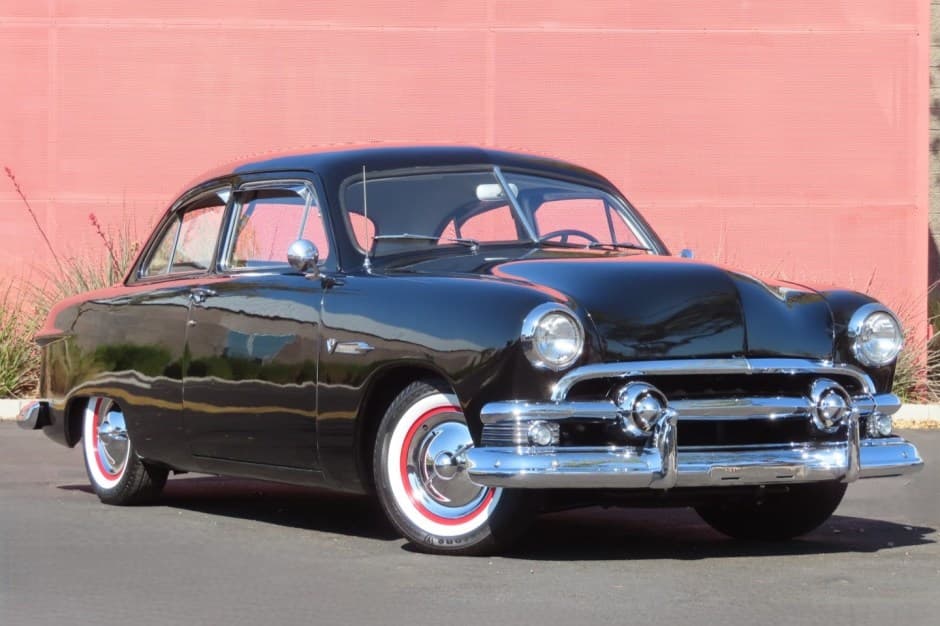 1951 Ford Shoebox sold for $10,750