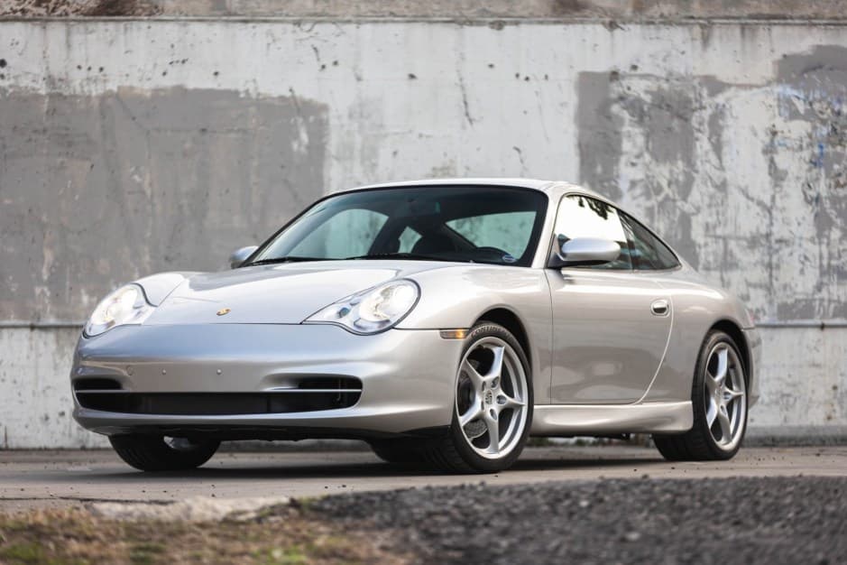 2002 Porsche 996 911 (Non-Turbo/GT2/GT3) sold for $34,312