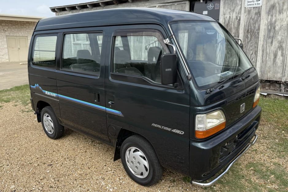 1995 Honda Acty sold for $10,000