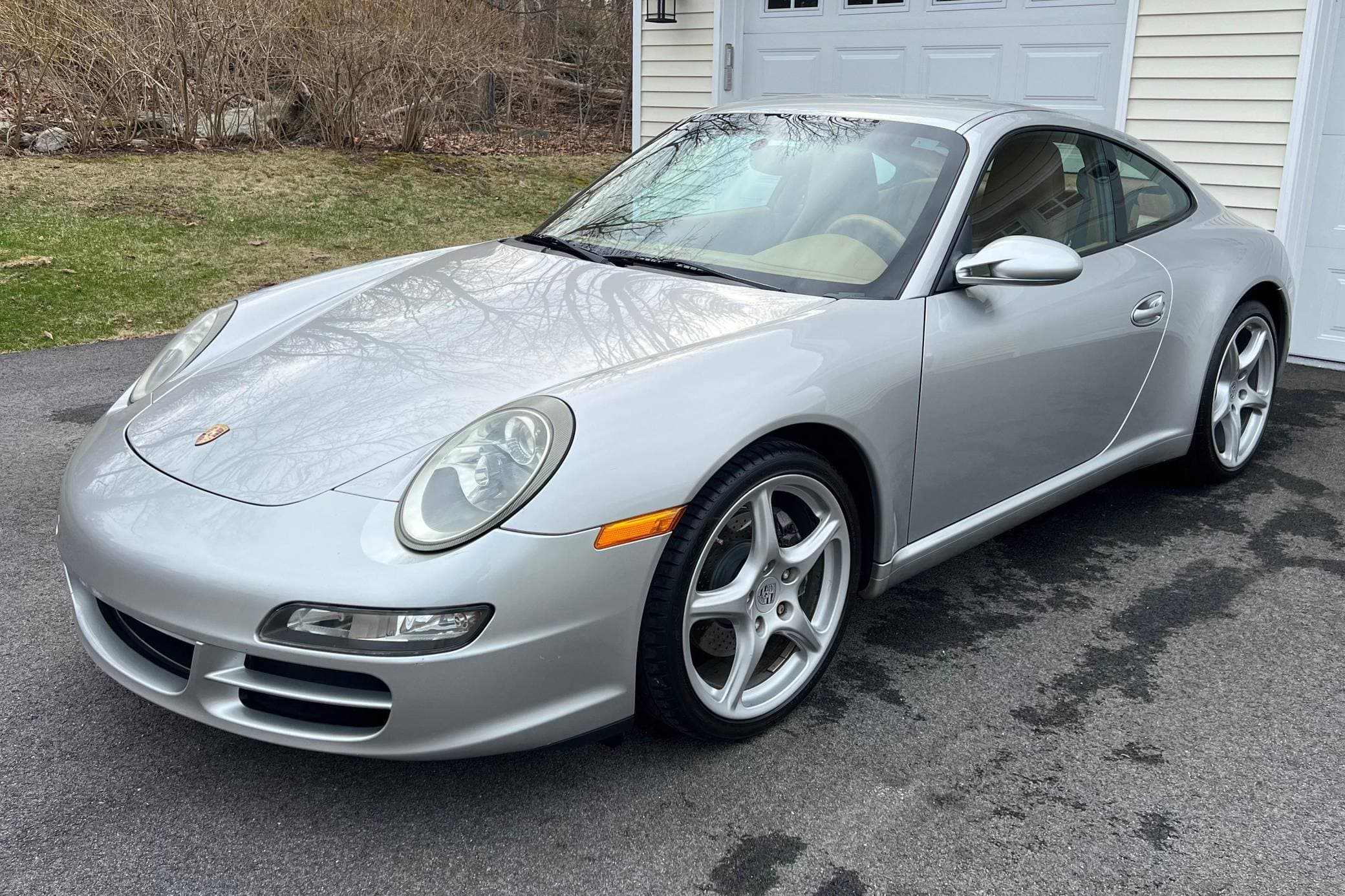 2008 Porsche 997 911 sold for $26,000