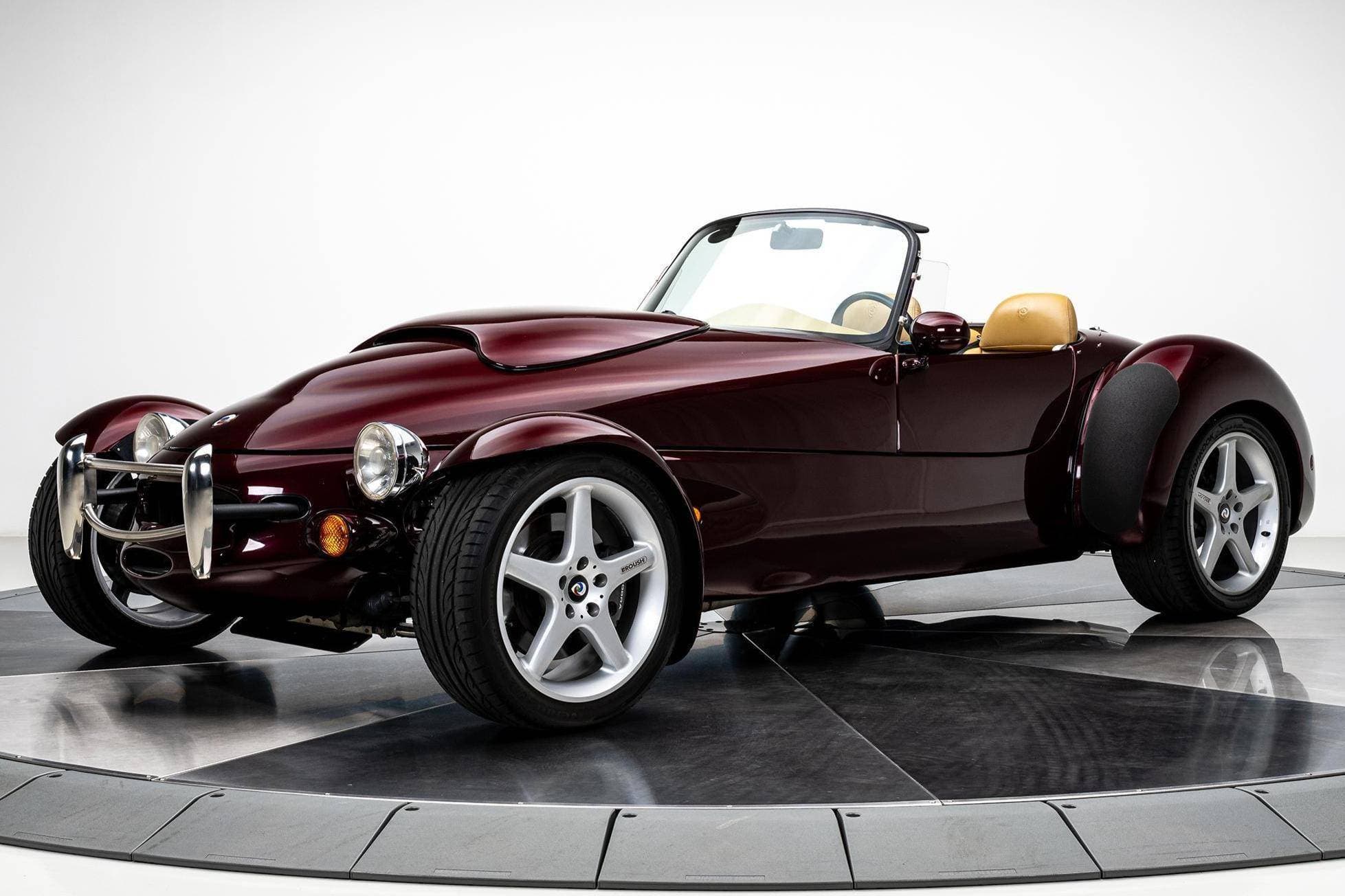 1998 Panoz AIV Roadster sold for $41,300