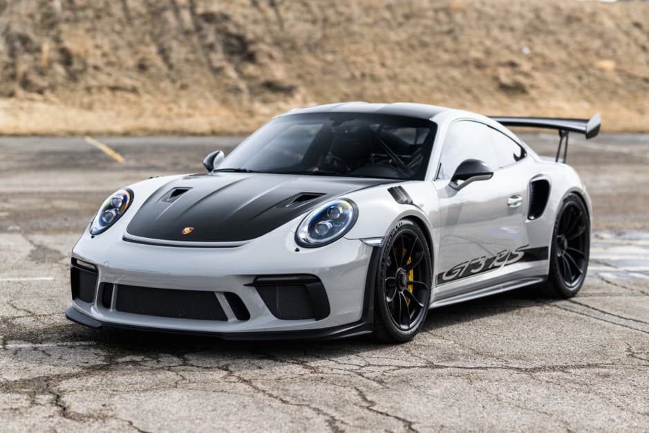 2019 Porsche 991 GT3 sold for $239,000
