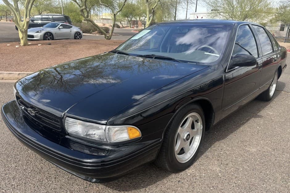 1996 Chevrolet Impala SS (1994-1996) sold for $24,250