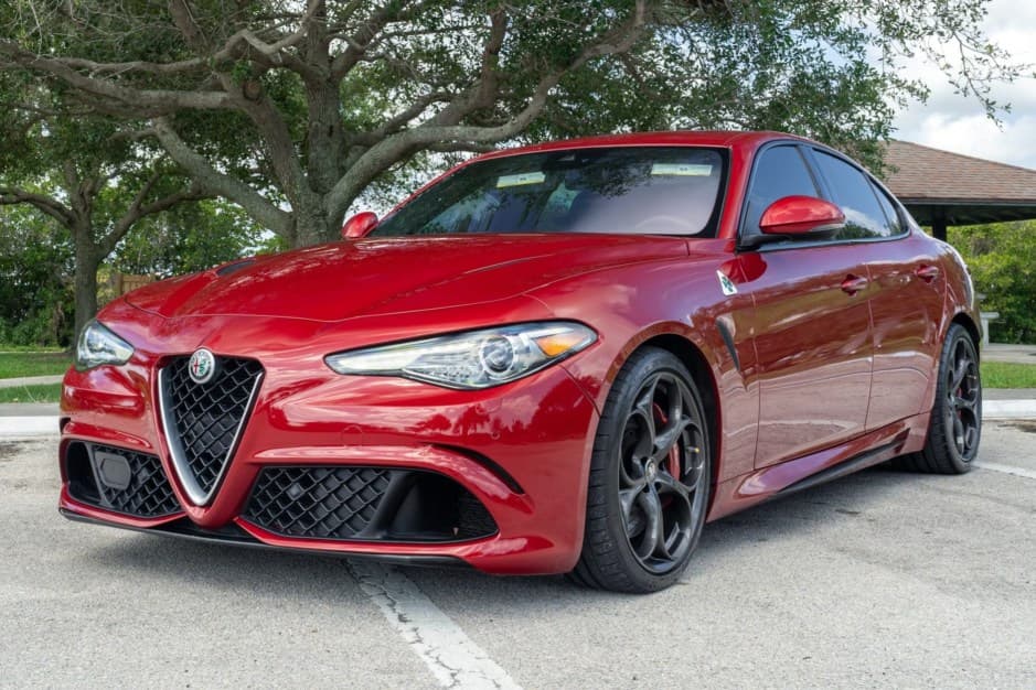 2017 Alfa Romeo 952 Series Giulia sold for $34,531