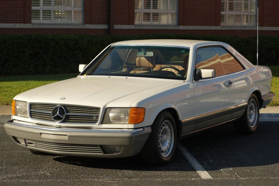 1985 Mercedes-Benz C126 sold for $15,500
