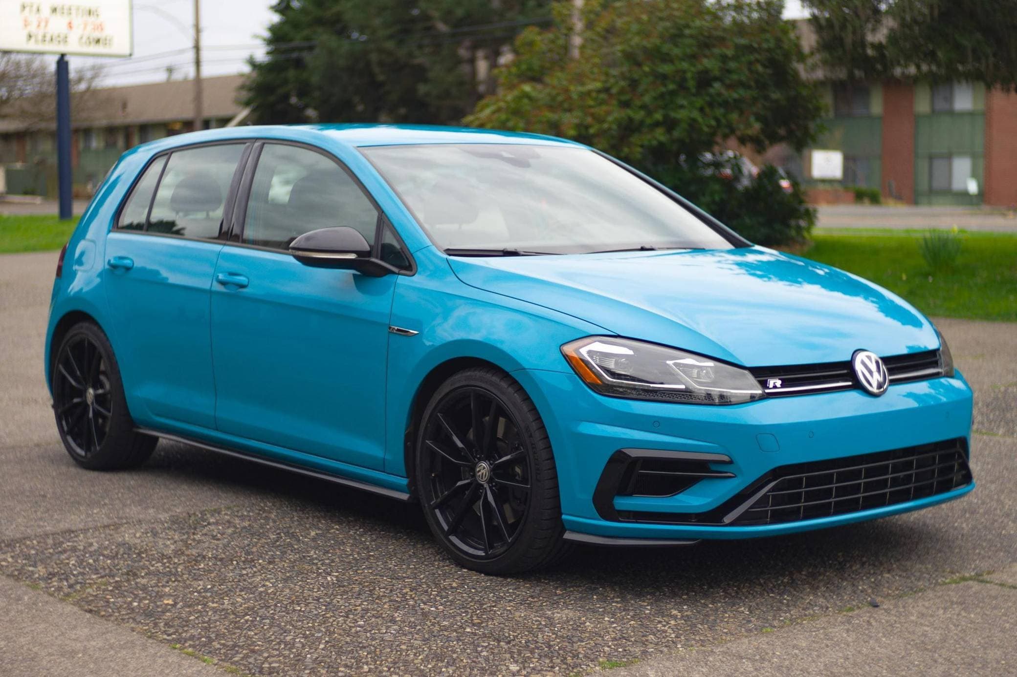 2019 Volkswagen Golf R sold for $39,500