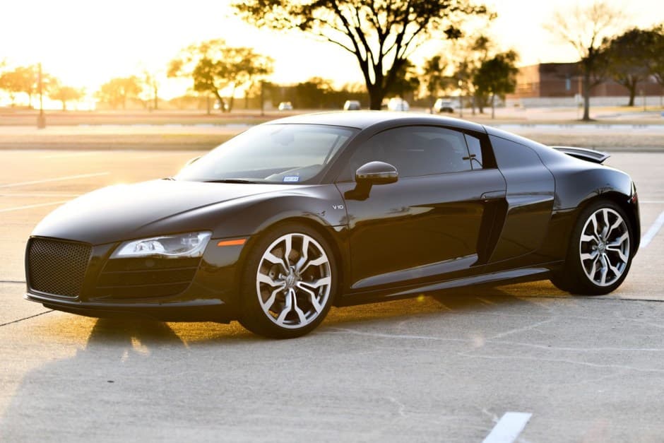 2012 Audi R8 sold for $82,277