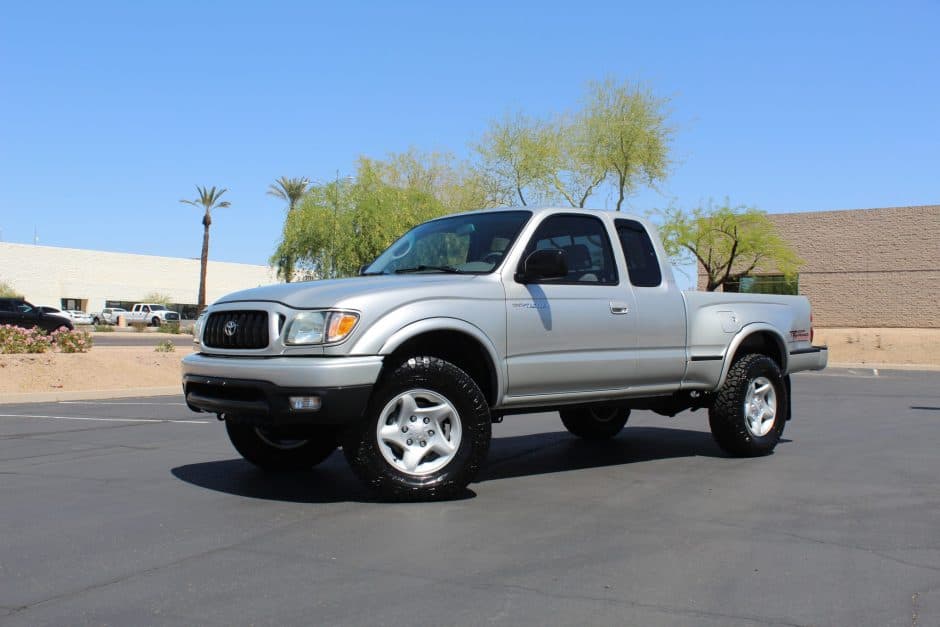 2003 Toyota Tacoma (N1X0 1995-2005) sold for $32,250