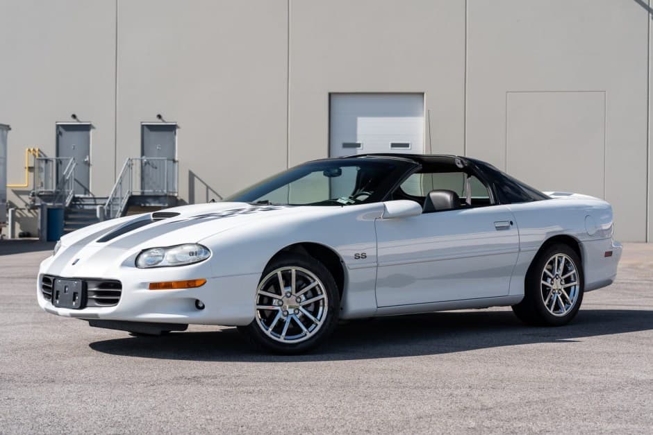 2002 Chevrolet Camaro 4th Generation 1993-2002 sold for $22,250