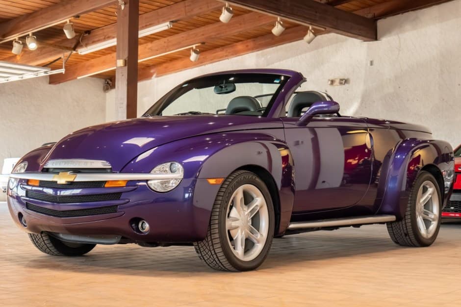 2004 Chevrolet SSR sold for $19,001