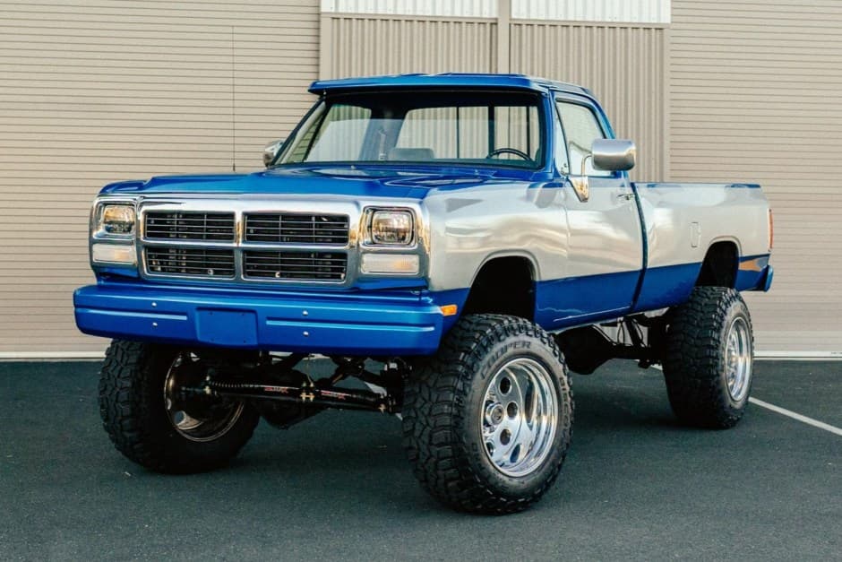 1991 Dodge Ram (1981-1993) sold for $26,250