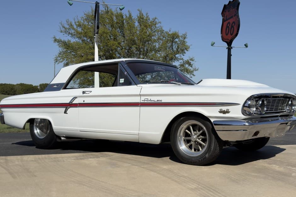 1964 Ford Fairlane sold for $103,500
