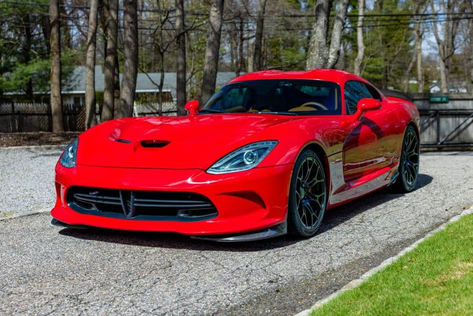2013 Dodge Viper (2013-2017) sold for $126,001