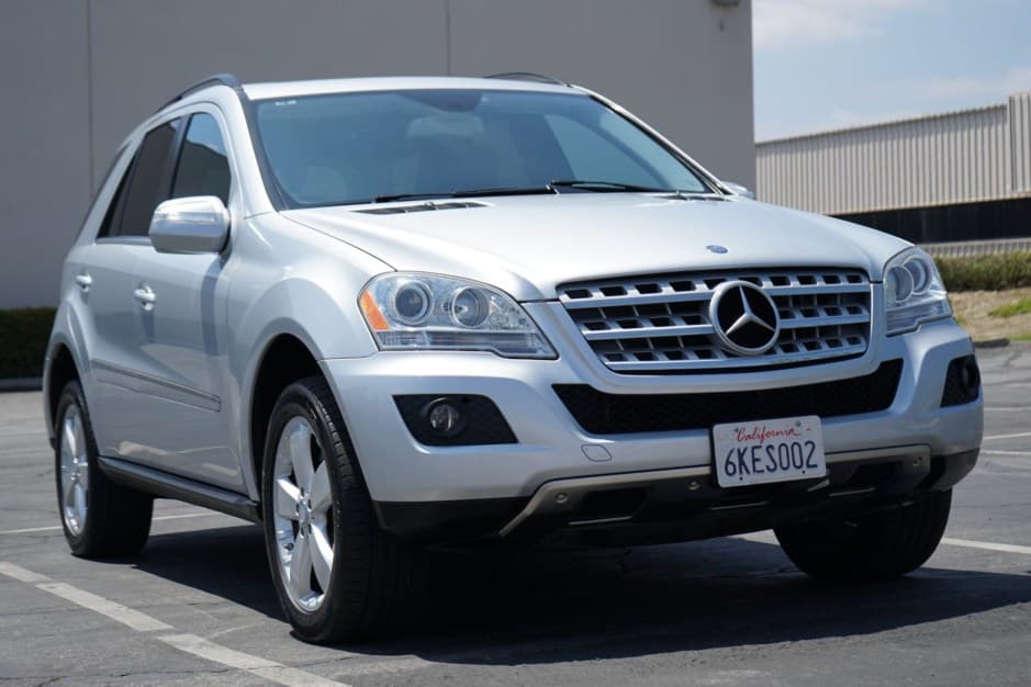 2010 Mercedes-Benz M-Class & GLE-Class sold for $10,750