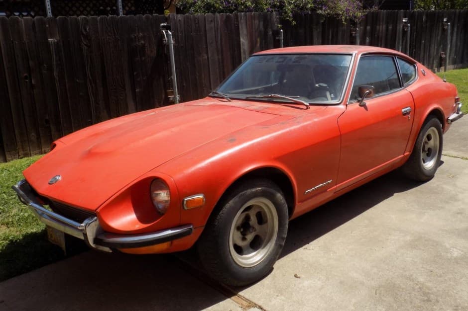 1972 Datsun 240Z sold for $7,500