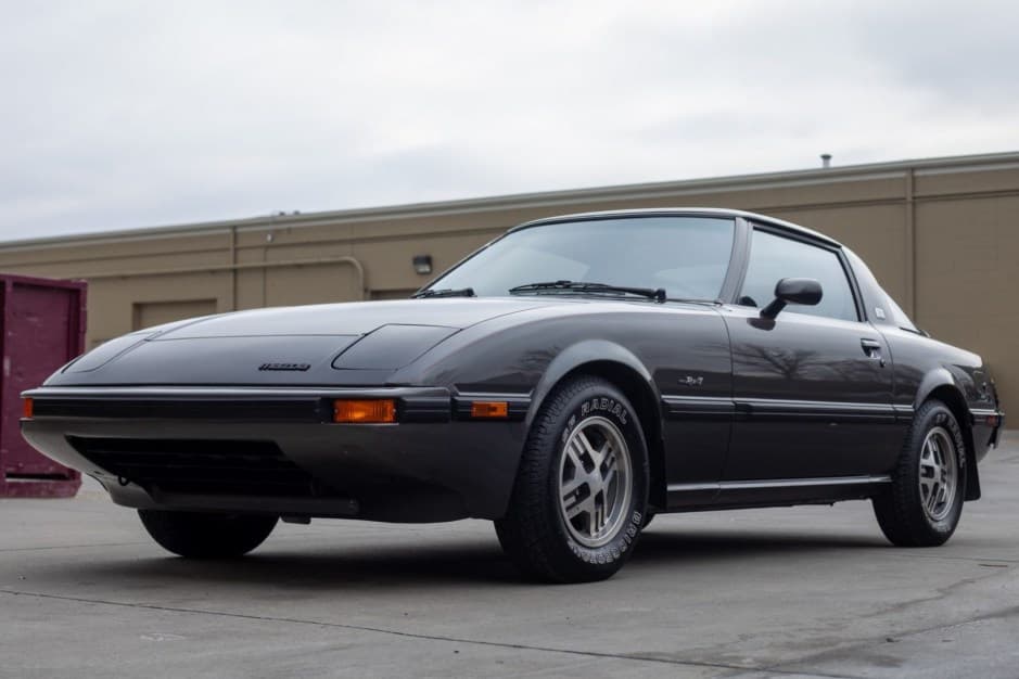 1981 Mazda RX-7 FB sold for $14,650