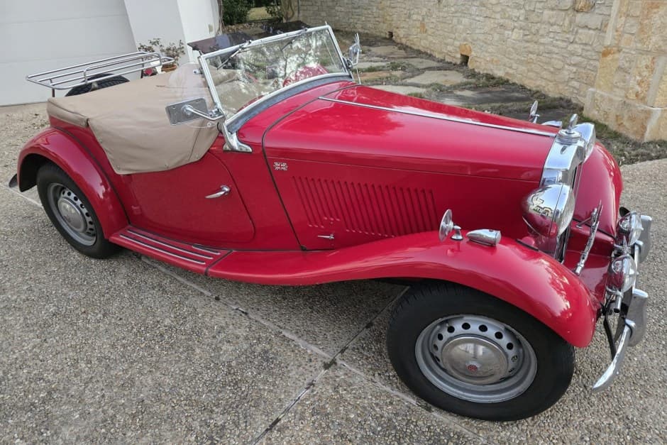 1950 MG TD sold for $9,150