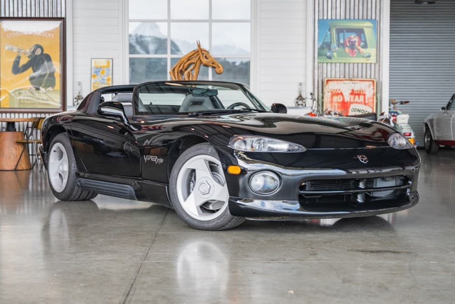 1993 Dodge Viper SR I (1992-1995) sold for $53,525