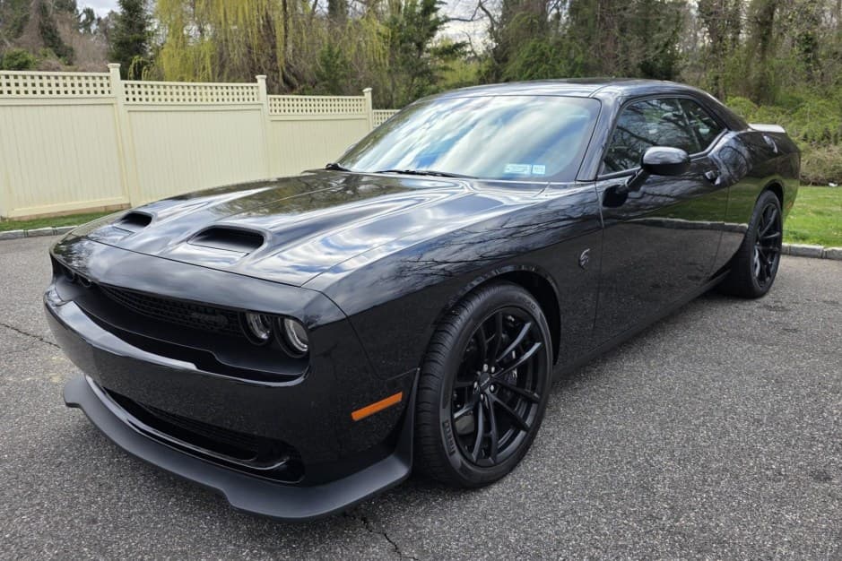 2023 Dodge Challenger SRT Hellcat sold for $64,500