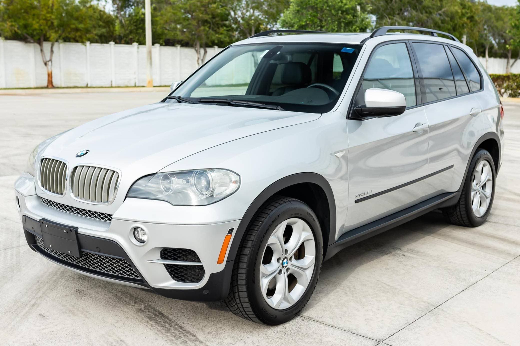 2011 BMW X5 sold for $7,900